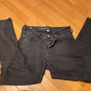 Calvin Klein Dark Gray Size 8 Legging Jeans